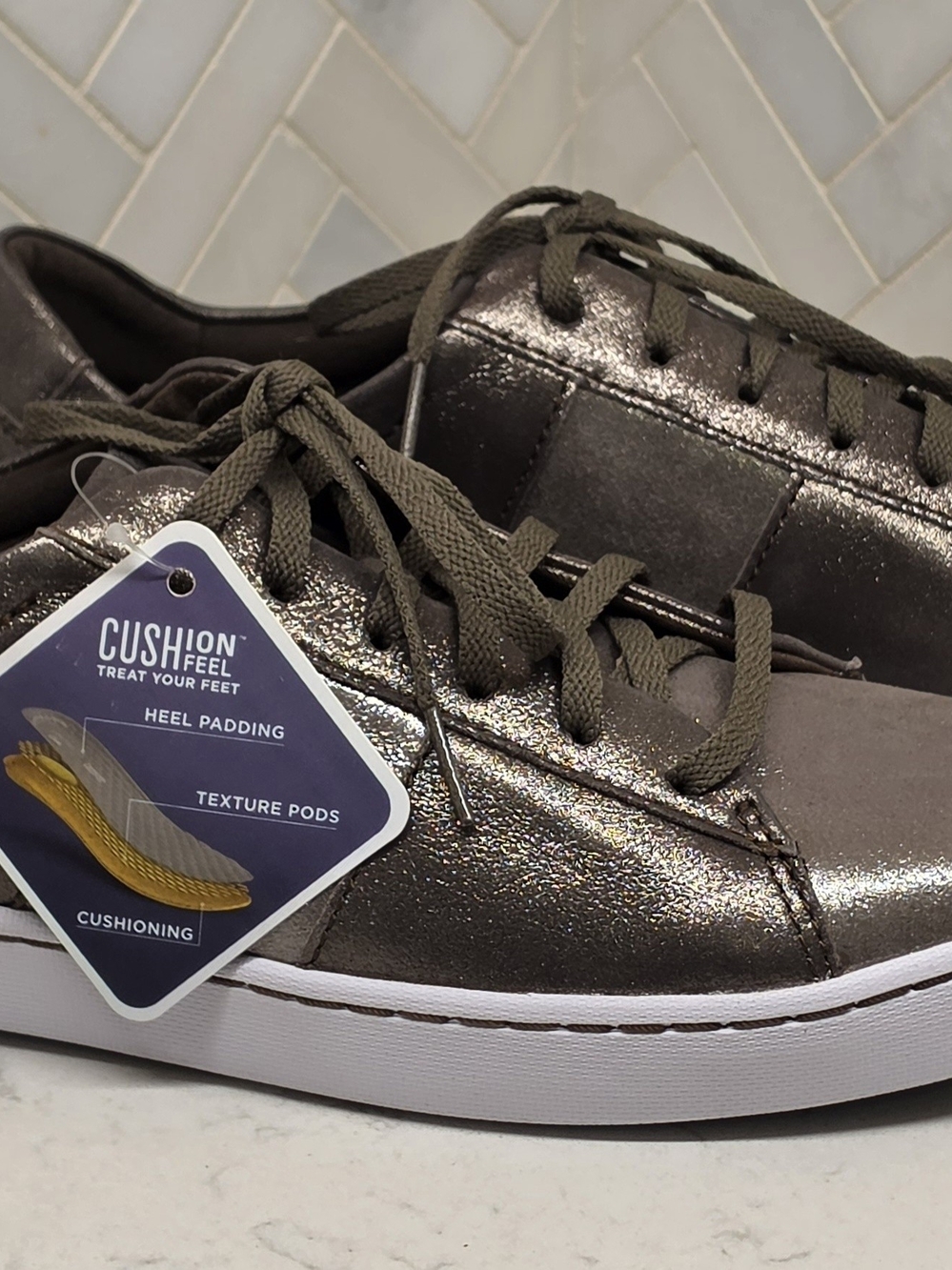 Clarks Pewter Solid Low Top Lace Up Women's Sneaker Cushioned Rubber Outsole